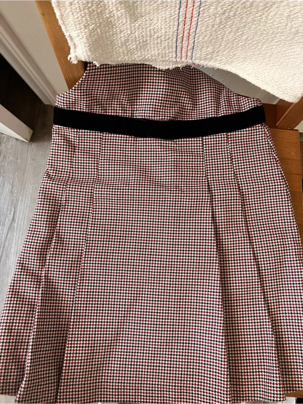 Gymboree Red and Black Houndstooth Girls' Sleeveless Top